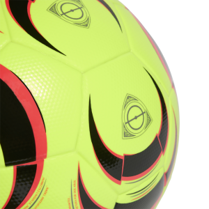 Fotbalový míč Adidas Tiro League Winter